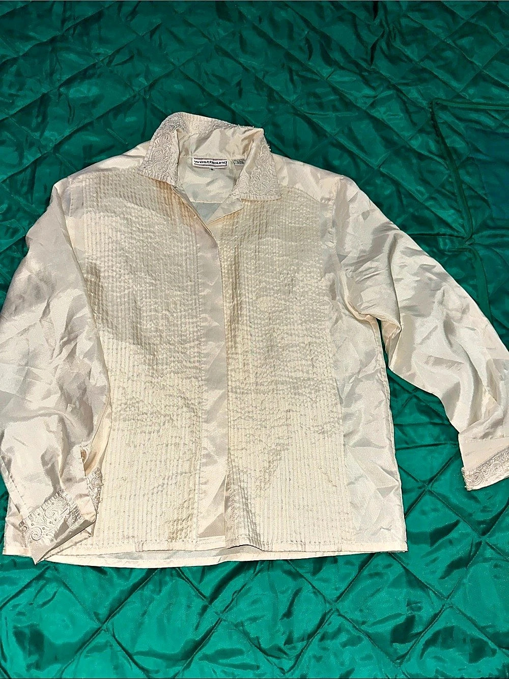 Westbound Embroidered & beaded Button Front Top in Ivory Size 10.